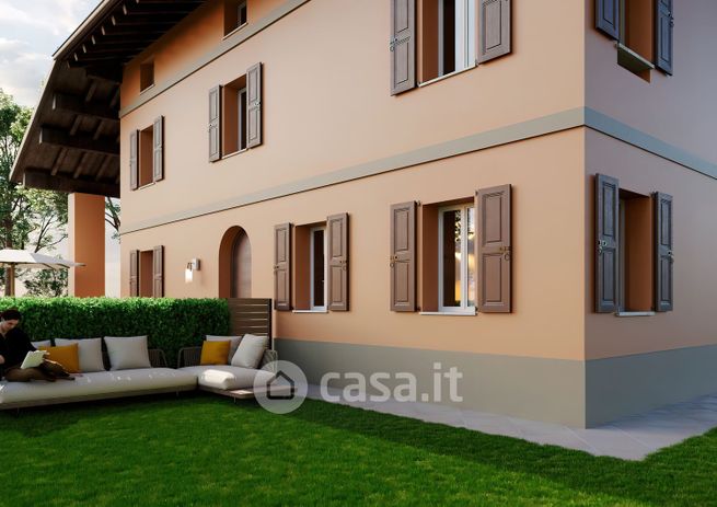 Casa bi/trifamiliare in residenziale in Strada Corletto Sud
