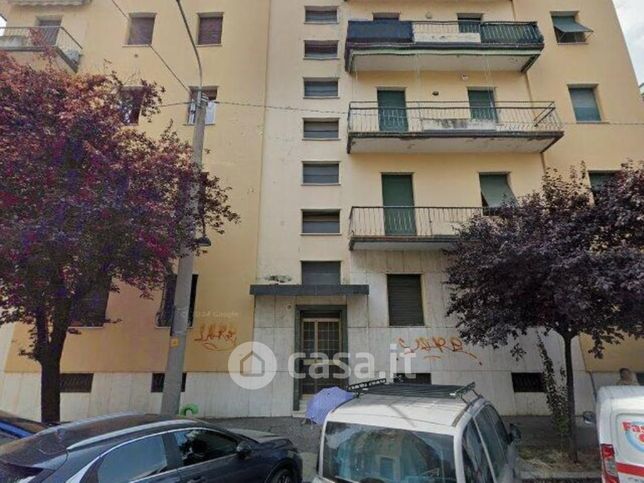 Appartamento in residenziale in Via Pasubio 29