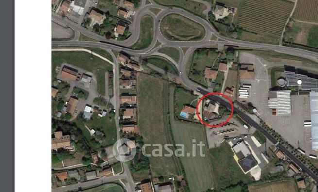 Garage/posto auto in residenziale in Via Feltrina Sud 40