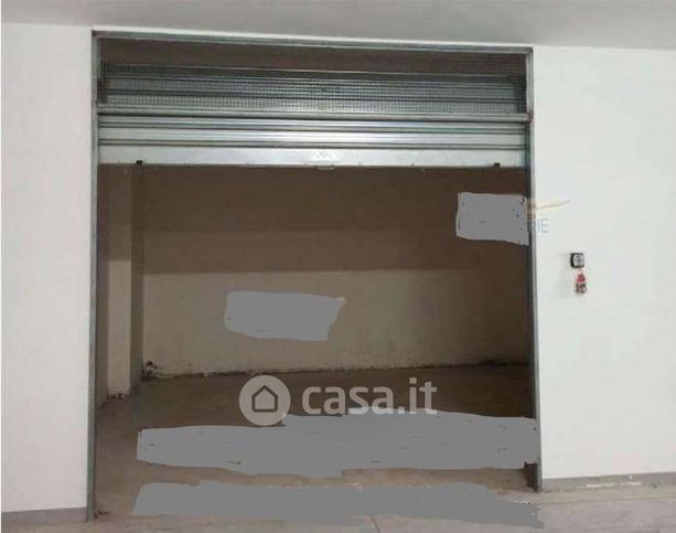 Garage/posto auto in residenziale in 