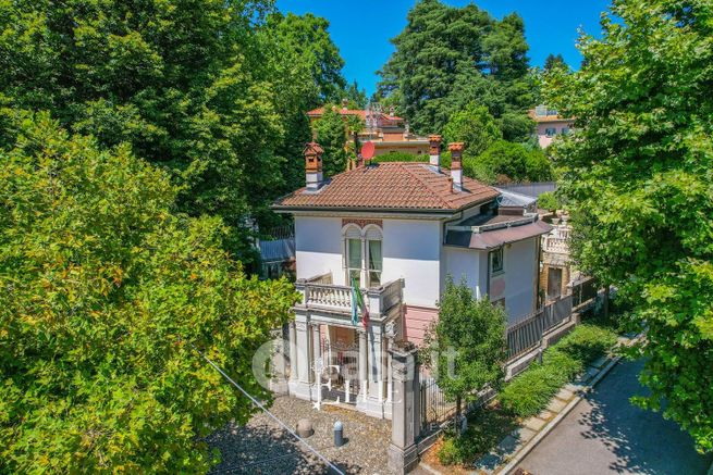 Villa in residenziale in Via Fiume 46