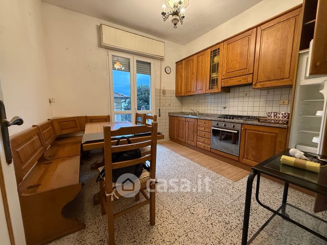 Appartamento in residenziale in Via di Tiglio 548