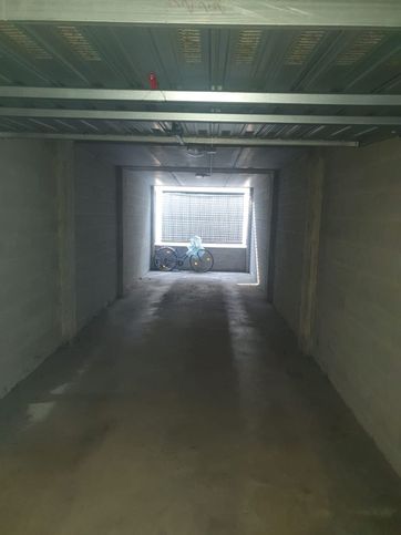 Box/posto auto in residenziale in Via Giovanni XXIII 67 C