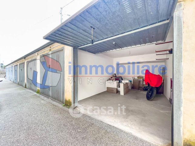 Box/posto auto in residenziale in 