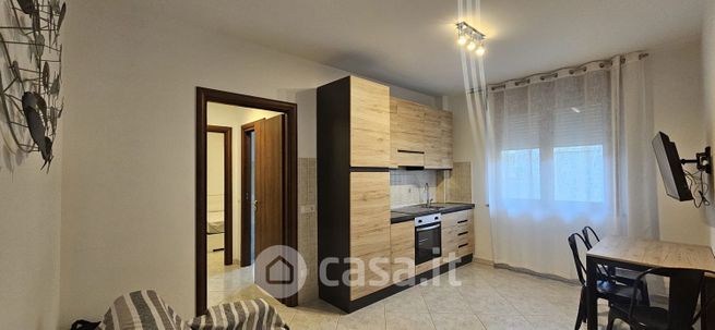 Appartamento in residenziale in Via Domenico Alberto Azuni 64