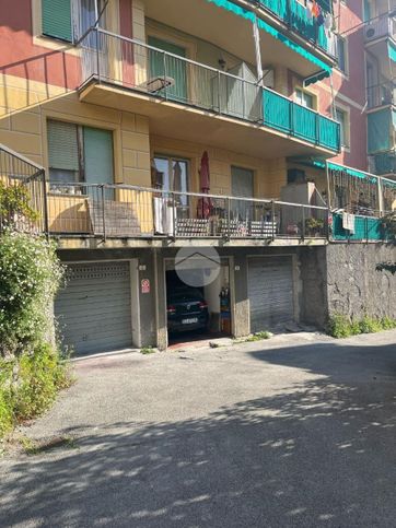Box/posto auto in residenziale in Via Privata Ghella 9