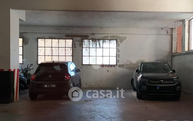 Box/posto auto in residenziale in Via Oberto Cancelliere 39