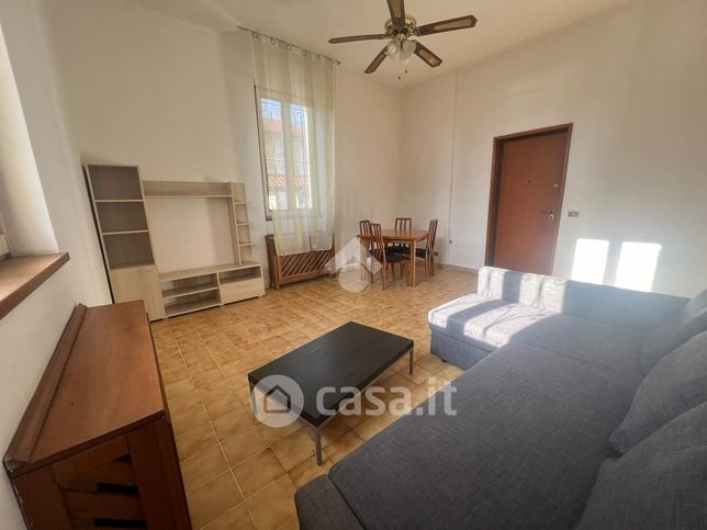 Appartamento in residenziale in Via Cassolnovo 42