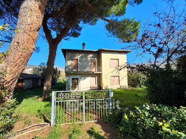 Casa indipendente in residenziale in Via Perugina