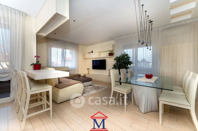 Appartamento in residenziale in Via Pietro Ruggeri da Stabello