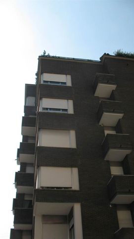 Appartamento in residenziale in Via Vincenzo Monti 2
