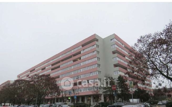Appartamento in residenziale in Via dei Pini 6