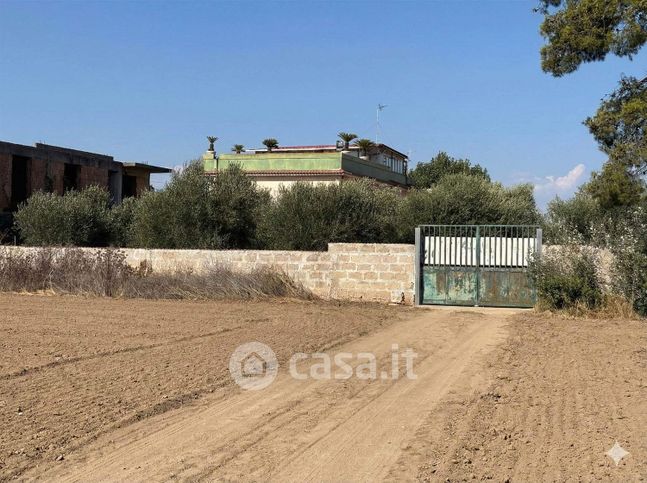 Terreno agricolo in commerciale in 