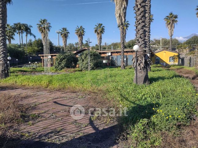 Terreno edificabile in residenziale in Via Cisterna Due Bocche 8