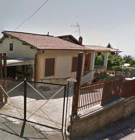 Appartamento in residenziale in Via della Mortella