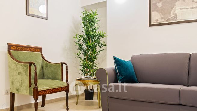 Appartamento in residenziale in Via Atri 14