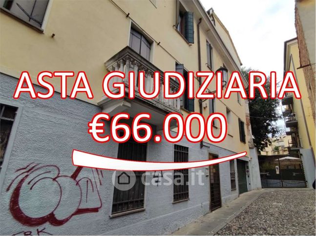 Appartamento in residenziale in Via Madonnetta 12