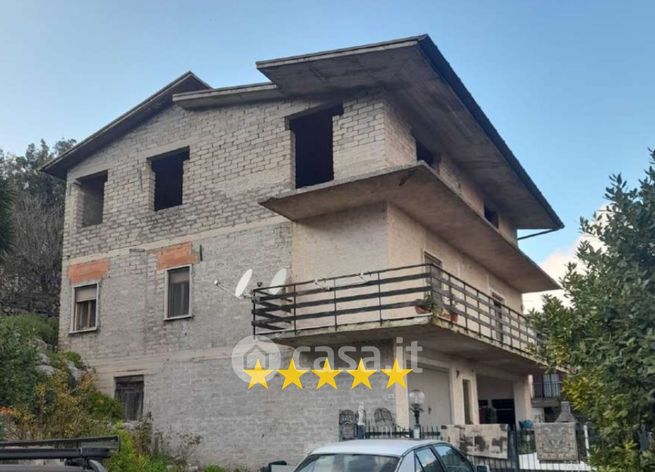 Appartamento in residenziale in Via Passignano