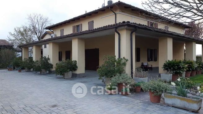 Casa indipendente in residenziale in Stradello Fossa Gazzuoli