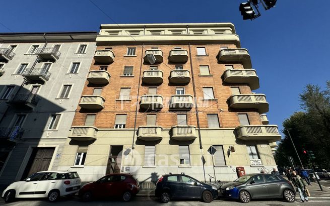 Appartamento in residenziale in Via Fréjus 142