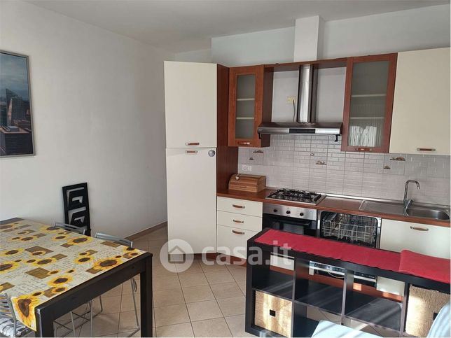 Appartamento in residenziale in Viale Astore