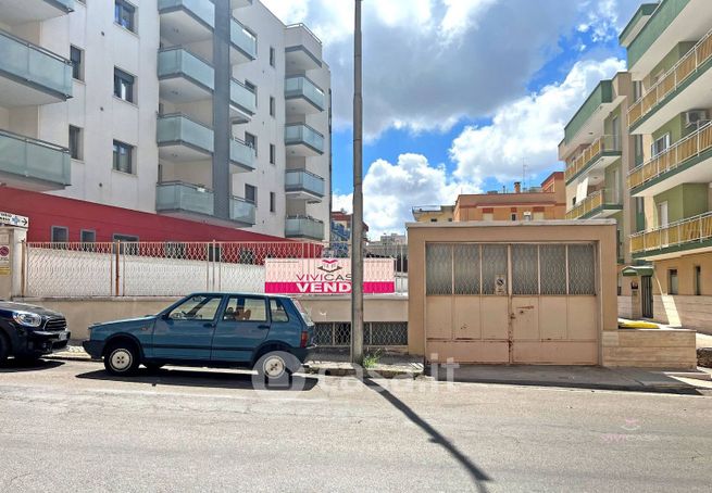 Box/posto auto in residenziale in Viale della Repubblica