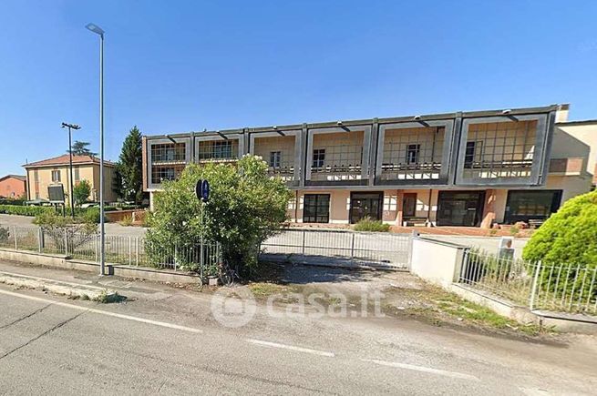 Appartamento in residenziale in Viale Firenze 79