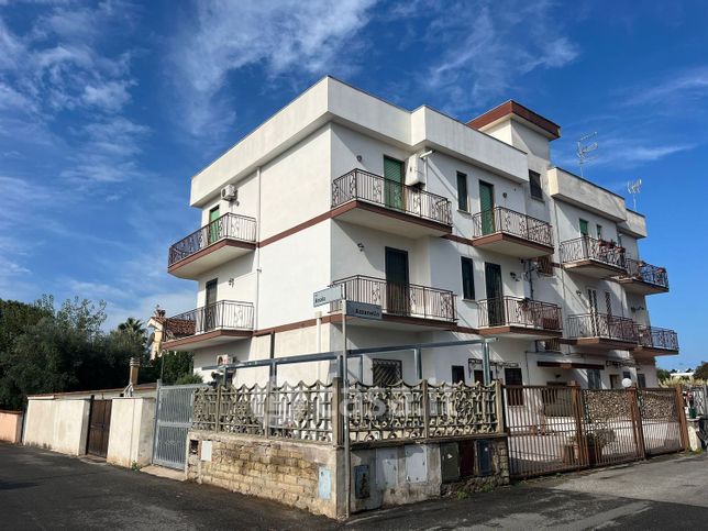 Appartamento in residenziale in Via Azzanello 55