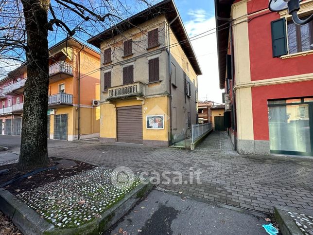 Casa indipendente in residenziale in Via Giorgio Amendola 16a