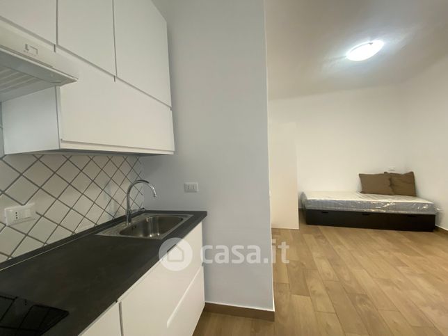 Appartamento in residenziale in Via Ignazio Ciaia 3