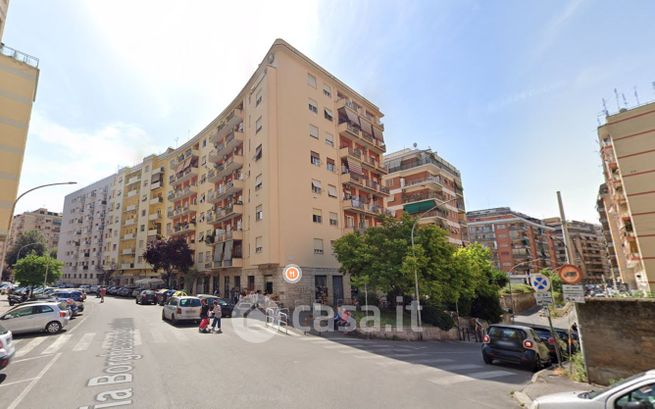 Appartamento in residenziale in Via di Pietra Papa 7