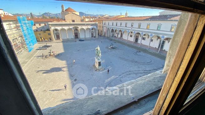 Ufficio in commerciale in Piazza della SS. Annunziata 1