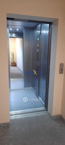 Box/posto auto in residenziale in Via Dante Alighieri