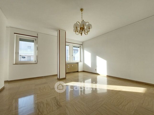 Appartamento in residenziale in Via Jacopo Filiasi 31