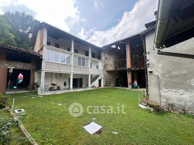 Casa indipendente in residenziale in Via Arduino 11