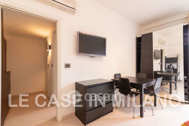 Appartamento in residenziale in Via Giambellino 48