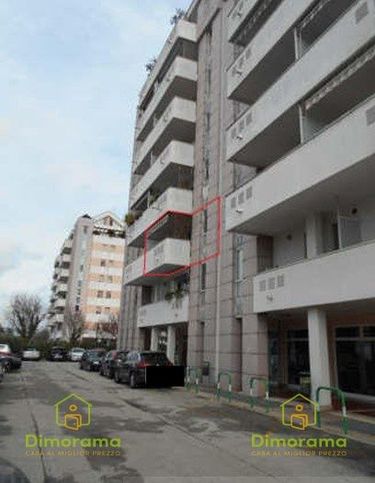 Appartamento in residenziale in Via Monte Santo 98