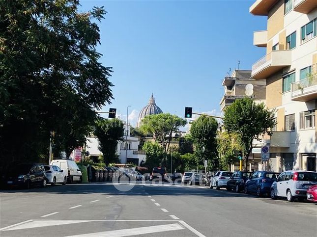 Garage/posto auto in residenziale in Via delle Fornaci