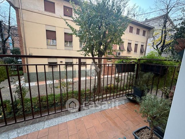 Appartamento in residenziale in Via Vincenzo Bellini 123