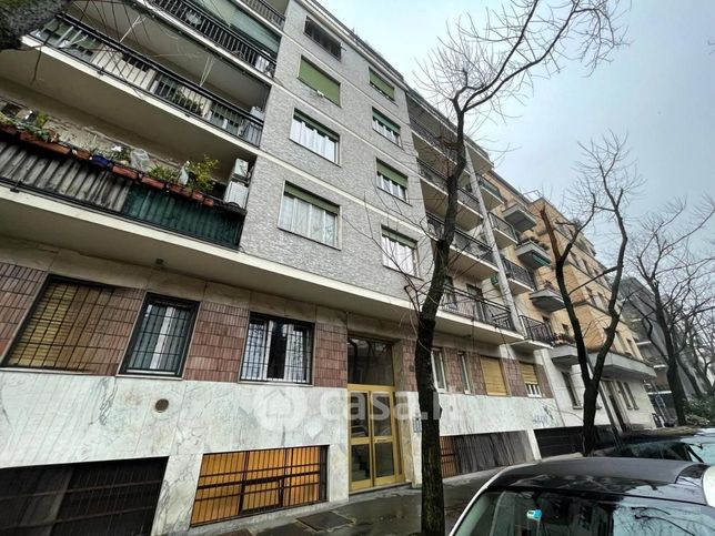 Appartamento in residenziale in Via Luigi Vanvitelli