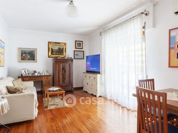 Appartamento in residenziale in Via Ippolito Nievo