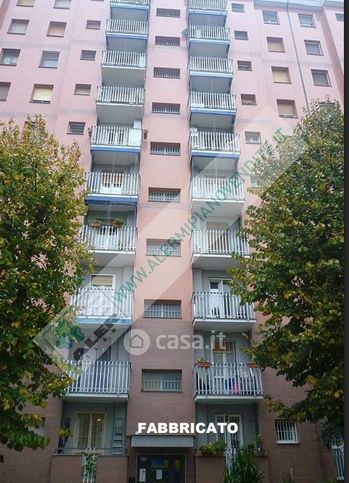 Appartamento in residenziale in Viale Italia 36