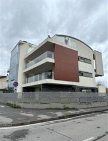 Appartamento in residenziale in Via Verona 1