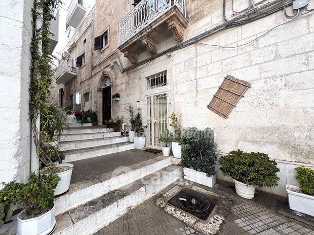 Casa indipendente in residenziale in Via Rudia