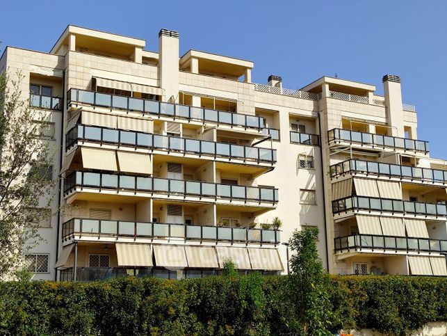 Appartamento in residenziale in Via Grotta di Gregna