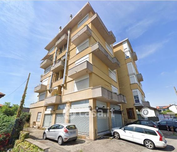 Appartamento in residenziale in Via Cesare Battisti 3