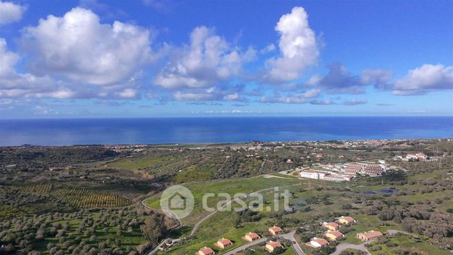 Terreno agricolo in commerciale in Strada Senza Nome