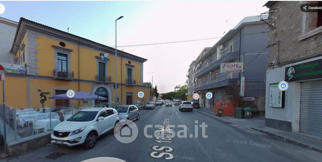 Ufficio in commerciale in Via Fuorni