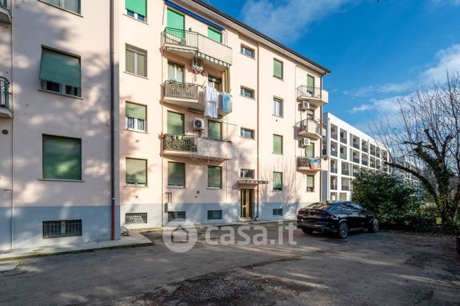 Appartamento in residenziale in Via Giuseppe Compagnoni