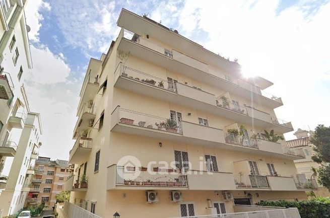 Appartamento in residenziale in Via Vincenzo Monti